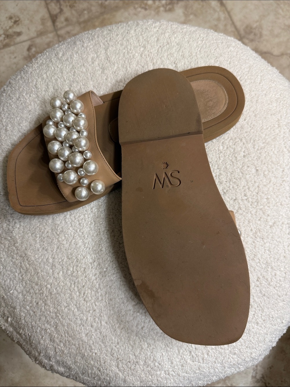 Stuart Weitzman Tan Pearl-Embellished Slide Sandals - Picture 2 of 2